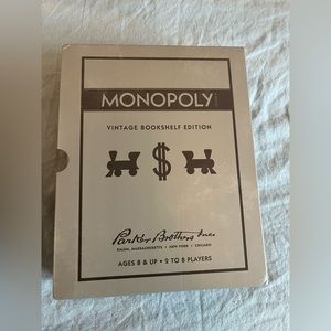 NIB Monopoly Vintage Bookshelf Edition